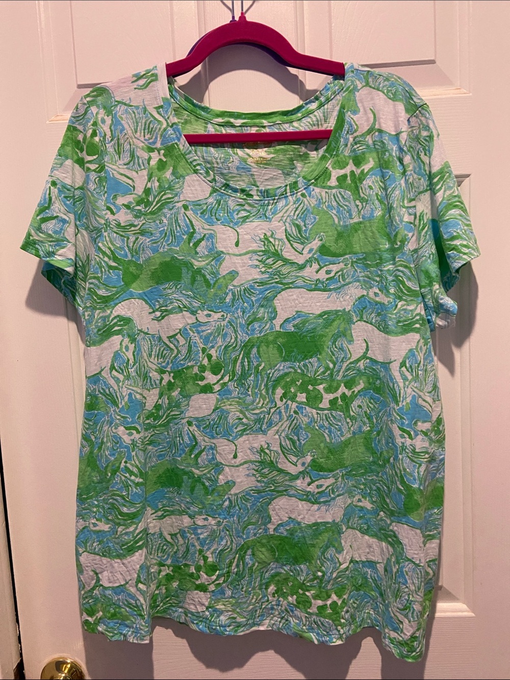 Lilly Pulitzer Etta Tee - 2XL- Galloping Gals- Like New condition